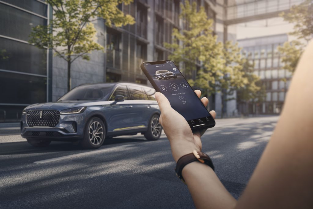 Lincoln Mobile App with 2025 Lincoln Aviator