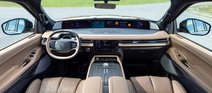 2025 Lincoln Navigator Interior