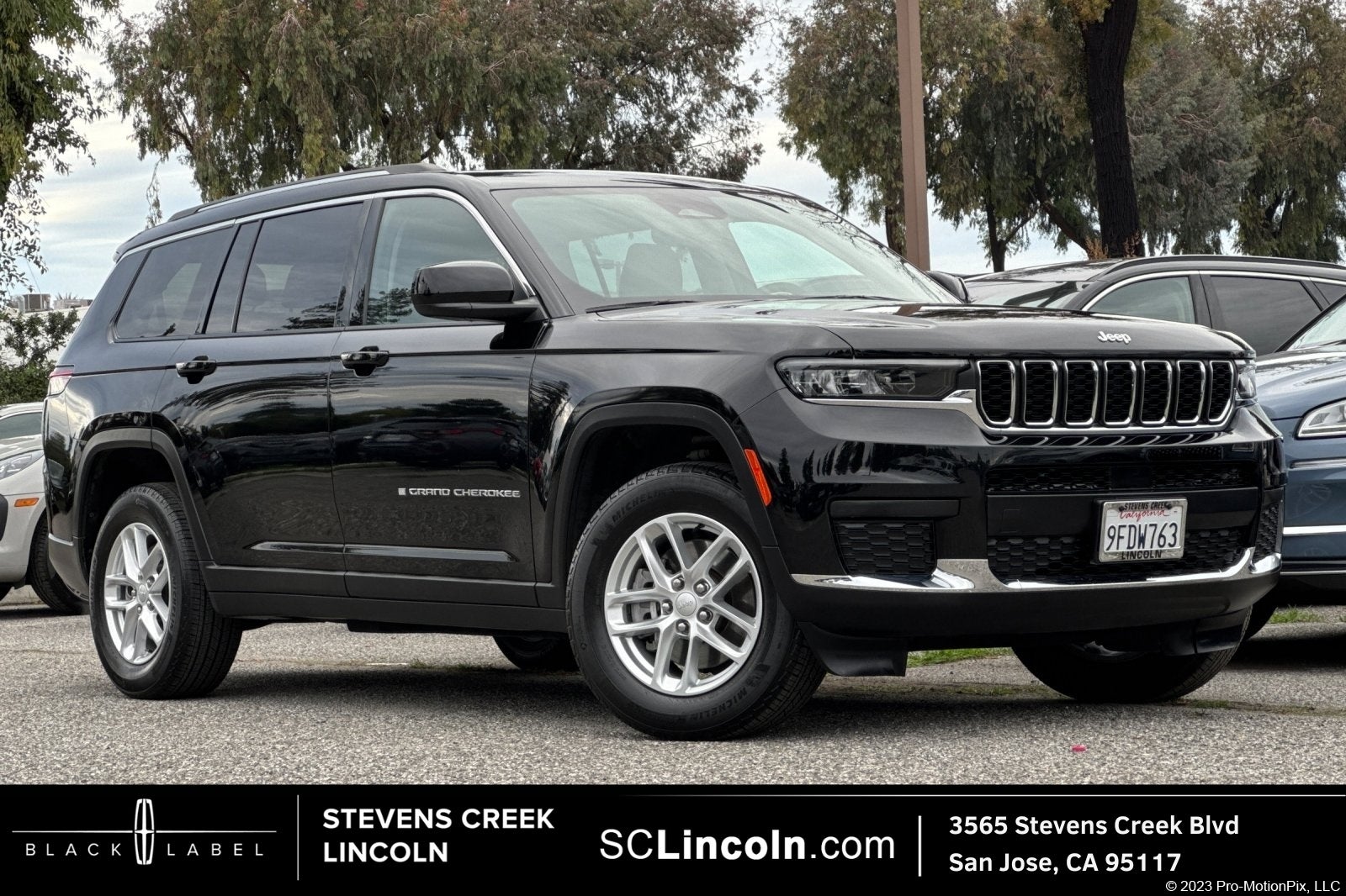 2023 Jeep Grand Cherokee L Laredo