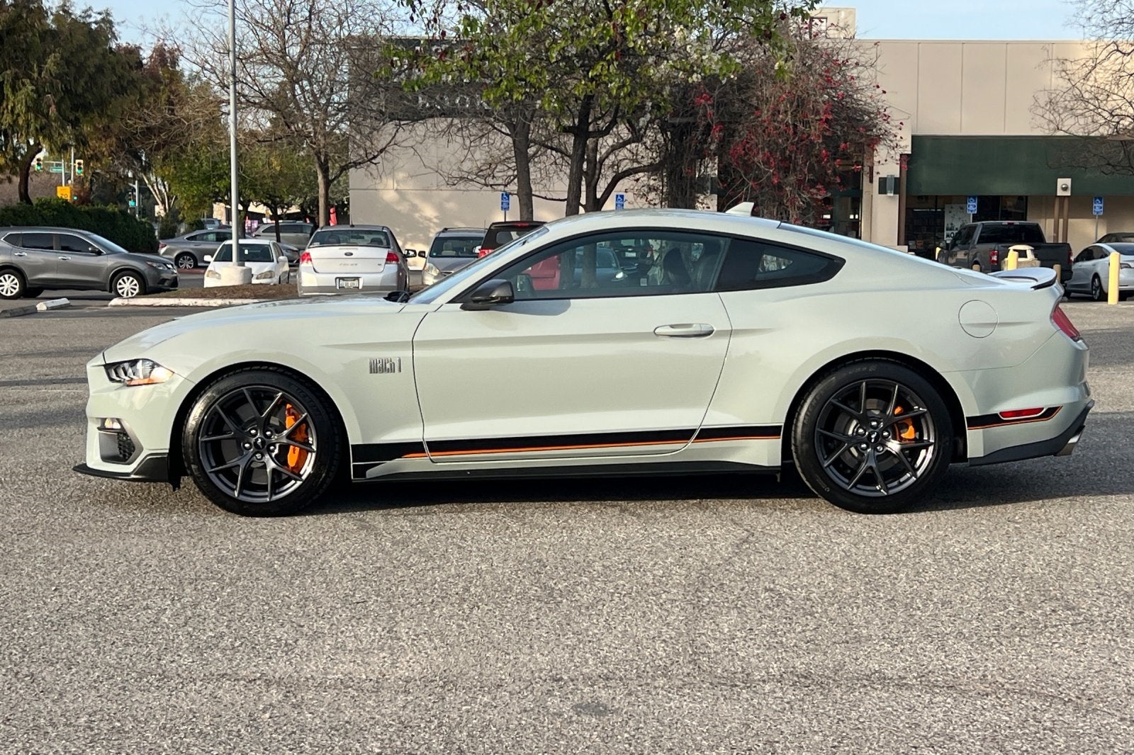 2023 Ford Mustang Mach 1