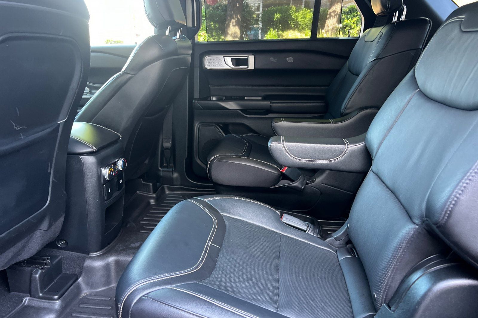 2020 Ford Explorer ST Equipment Group 400A