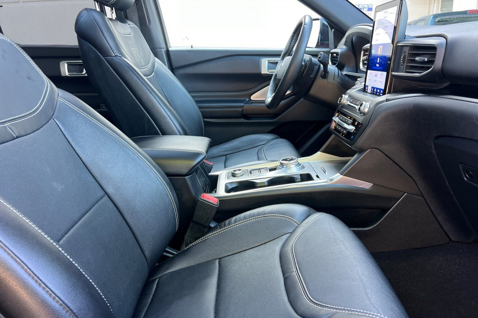 2020 Ford Explorer ST Equipment Group 400A