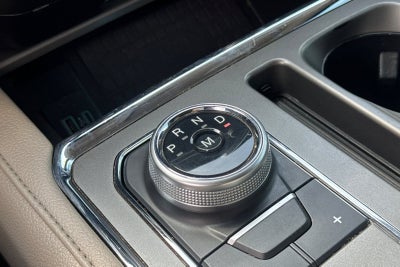 2020 Ford Expedition XLT Equipment Group 202A
