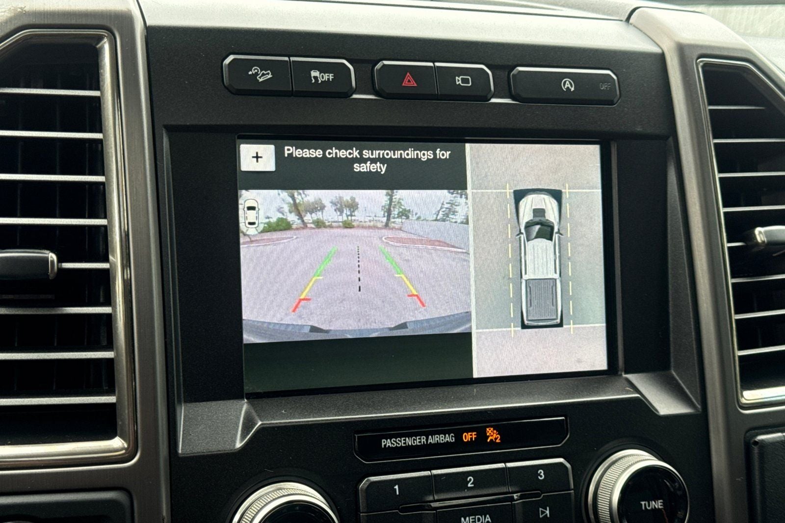 2018 Ford F-150 Raptor Equipment Group 802A Luxury
