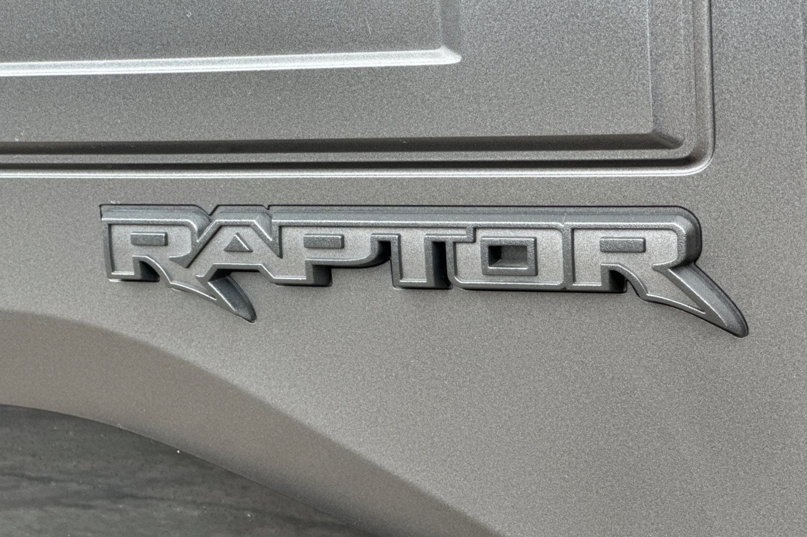 2018 Ford F-150 Raptor Equipment Group 802A Luxury