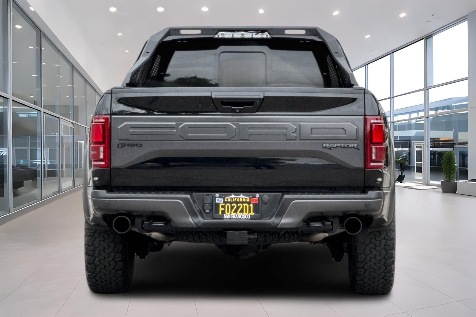 2018 Ford F-150 Raptor Equipment Group 802A Luxury