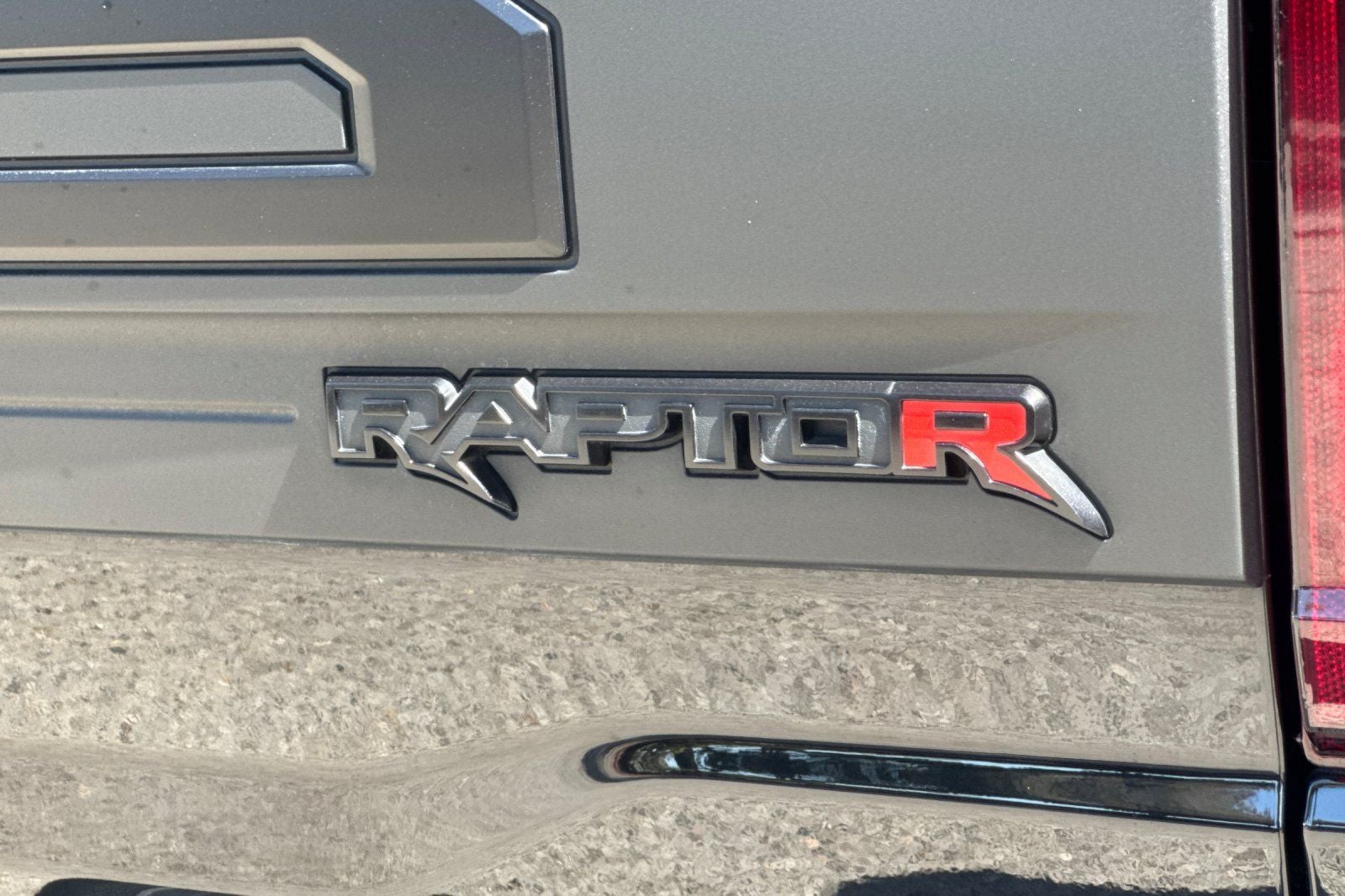2023 Ford F-150 Raptor R
