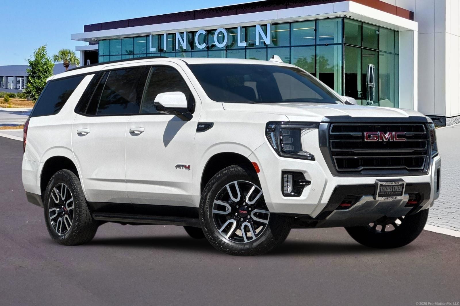 2023 GMC Yukon AT4