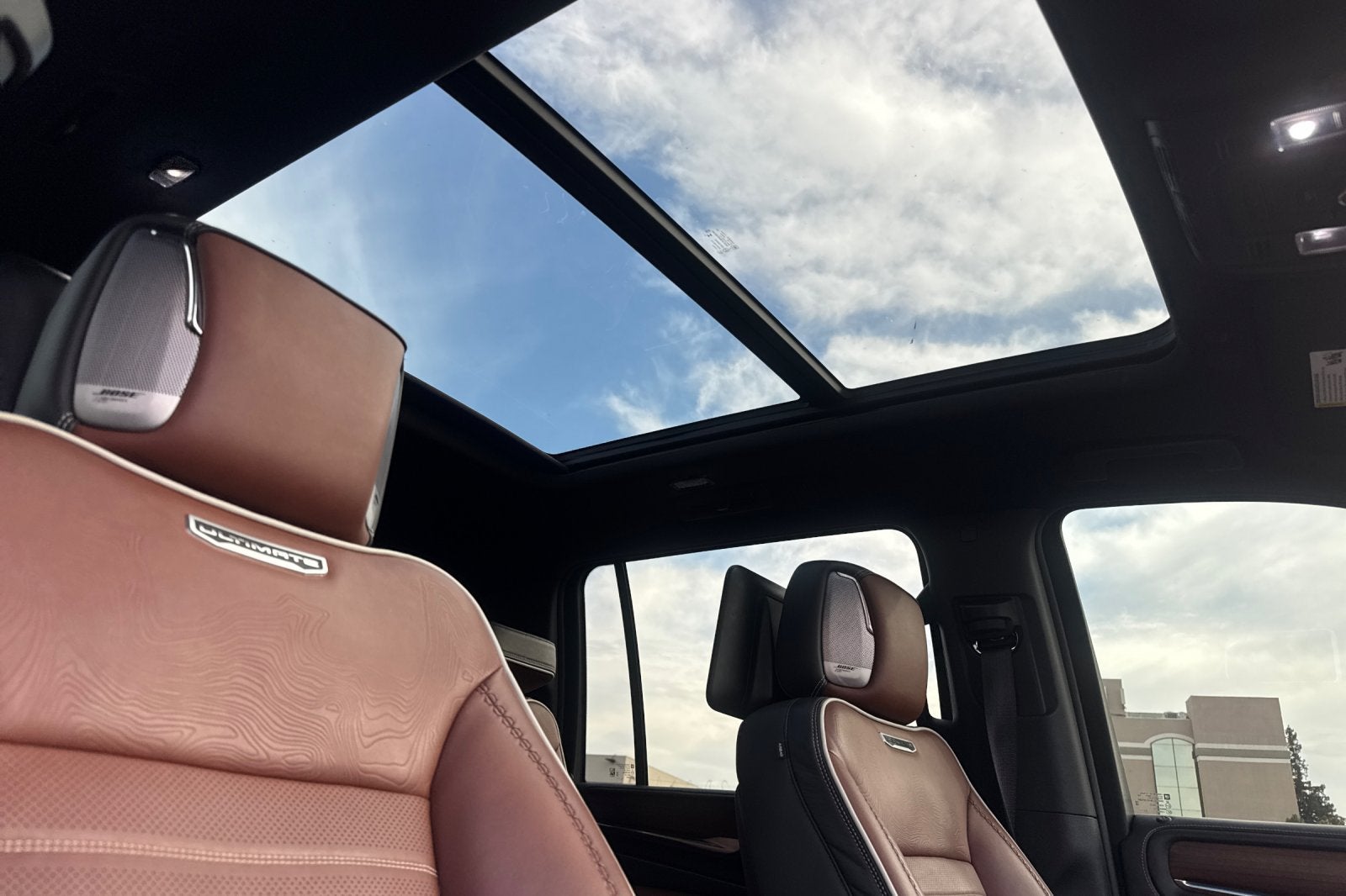 2023 GMC Yukon XL Denali Ultimate