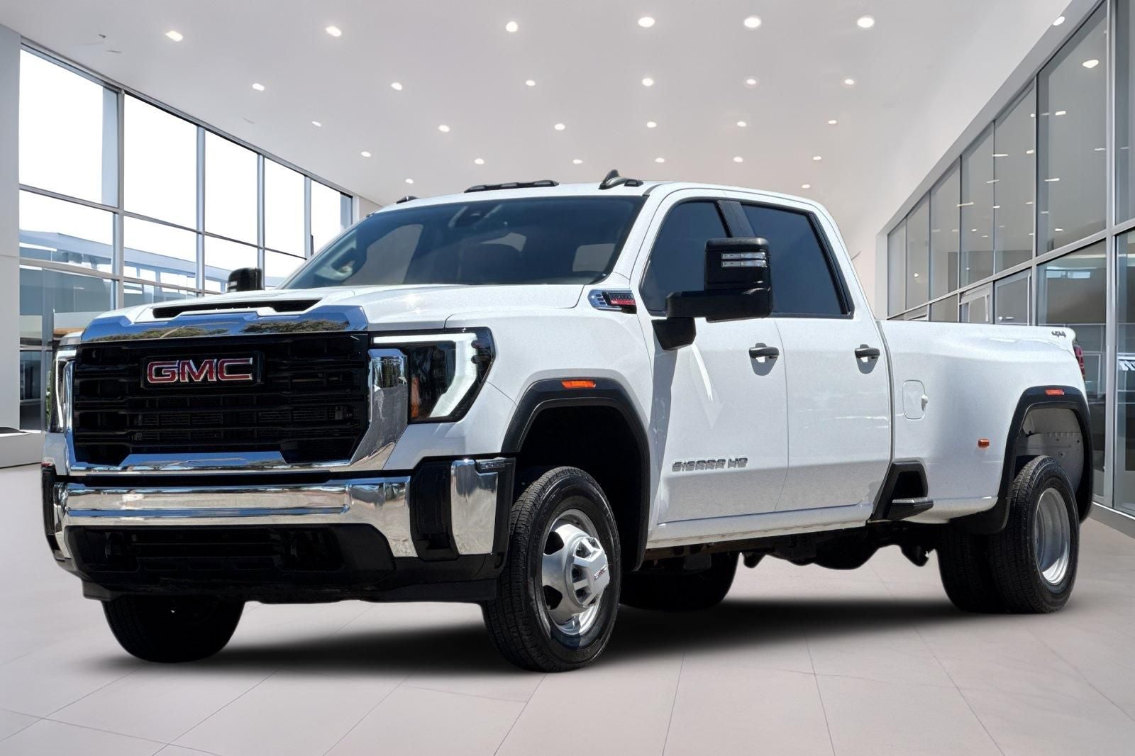 2024 GMC Sierra 3500HD Pro
