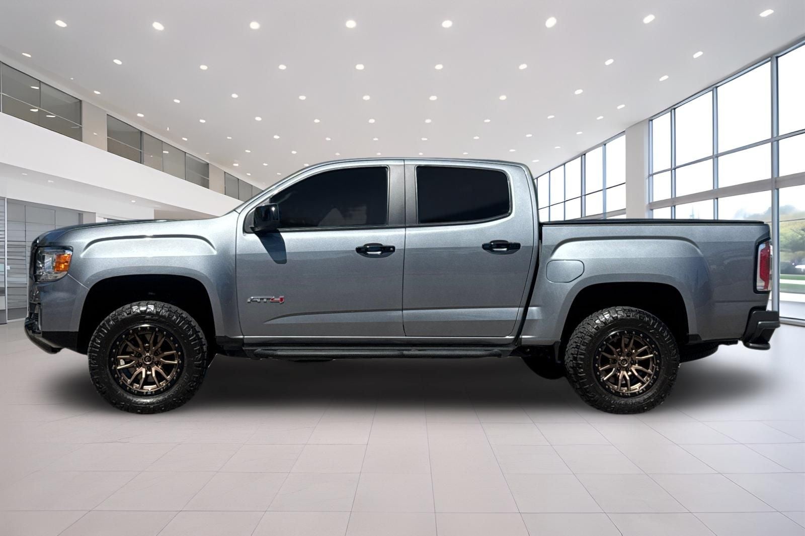 2022 GMC Canyon AT4 w/Cloth