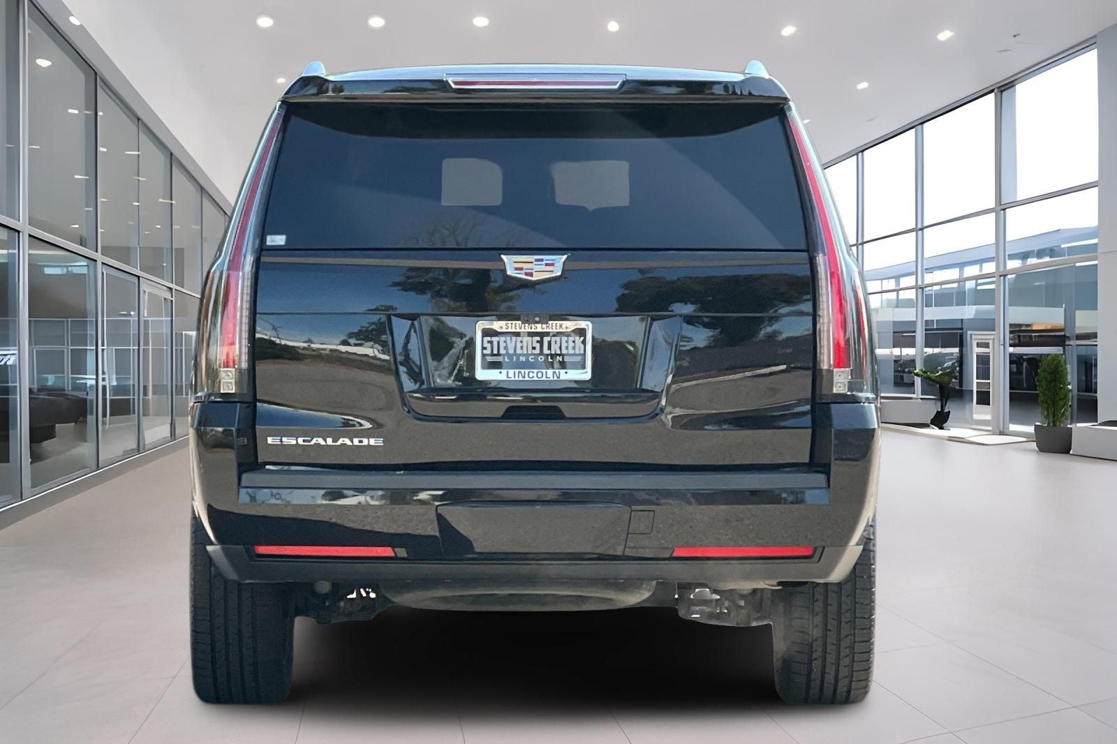 2020 Cadillac Escalade ESV Luxury