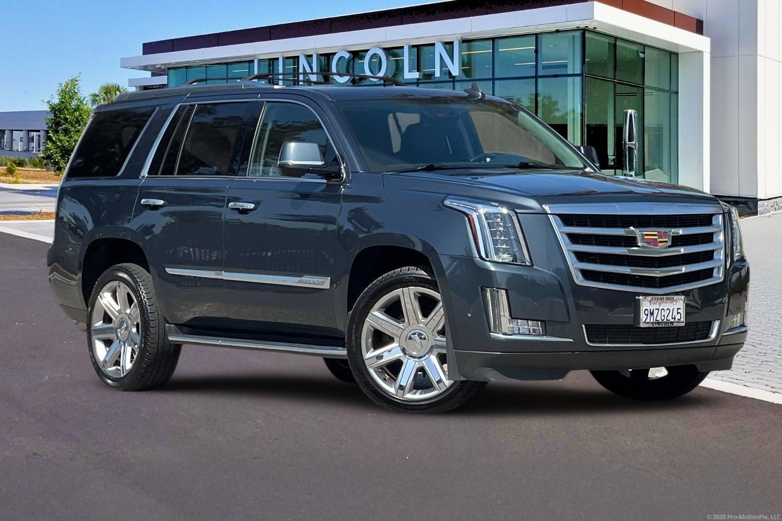 2020 Cadillac Escalade Luxury