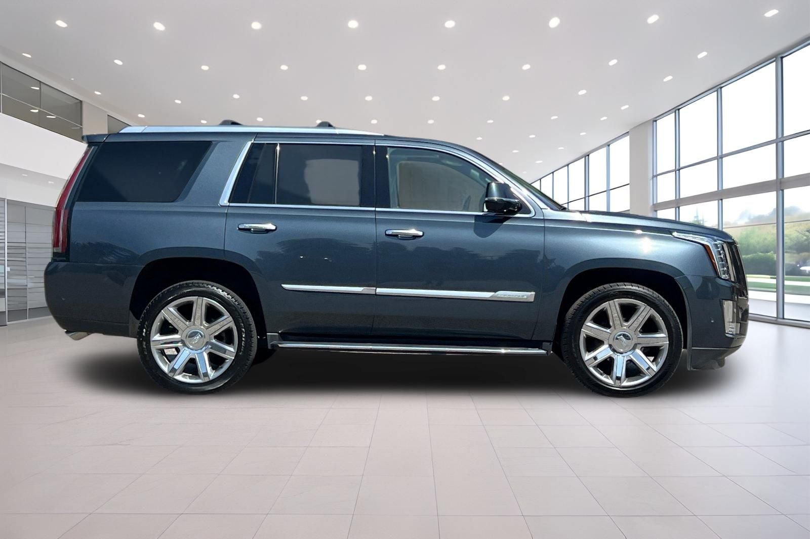 2020 Cadillac Escalade Luxury