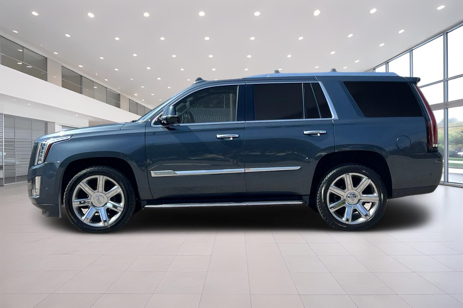 2020 Cadillac Escalade Luxury