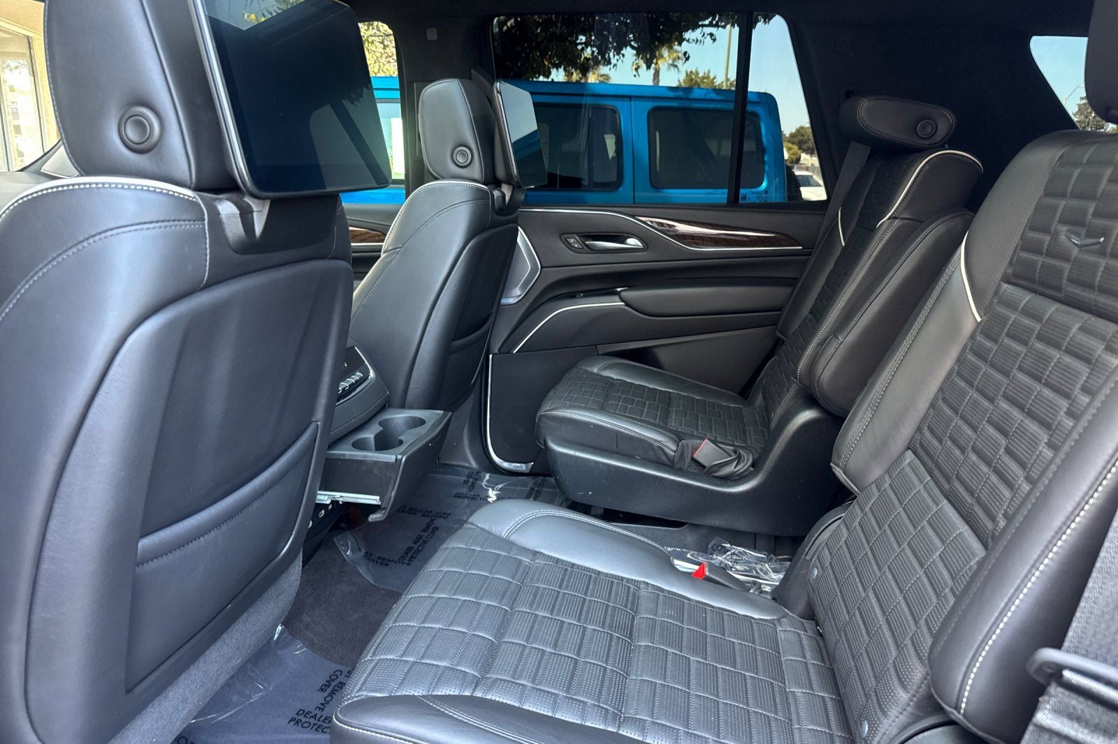 2023 Cadillac Escalade Sport Platinum