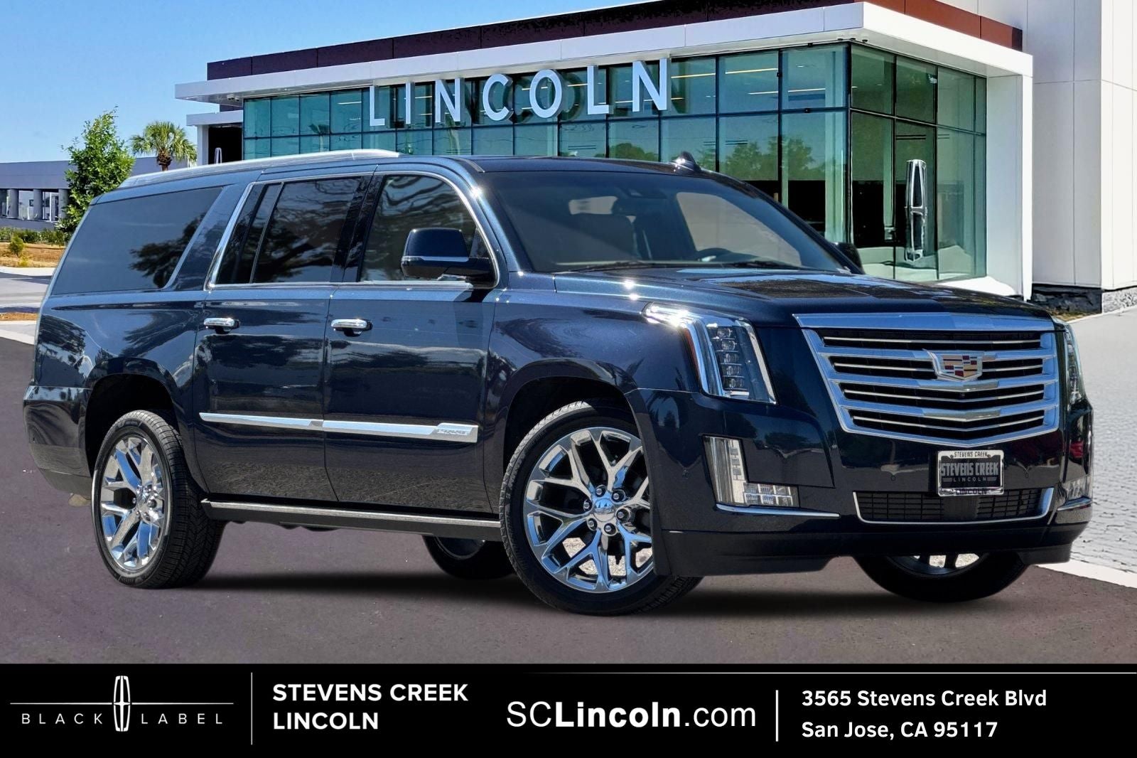 2019 Cadillac Escalade ESV AWD Platinum's photo