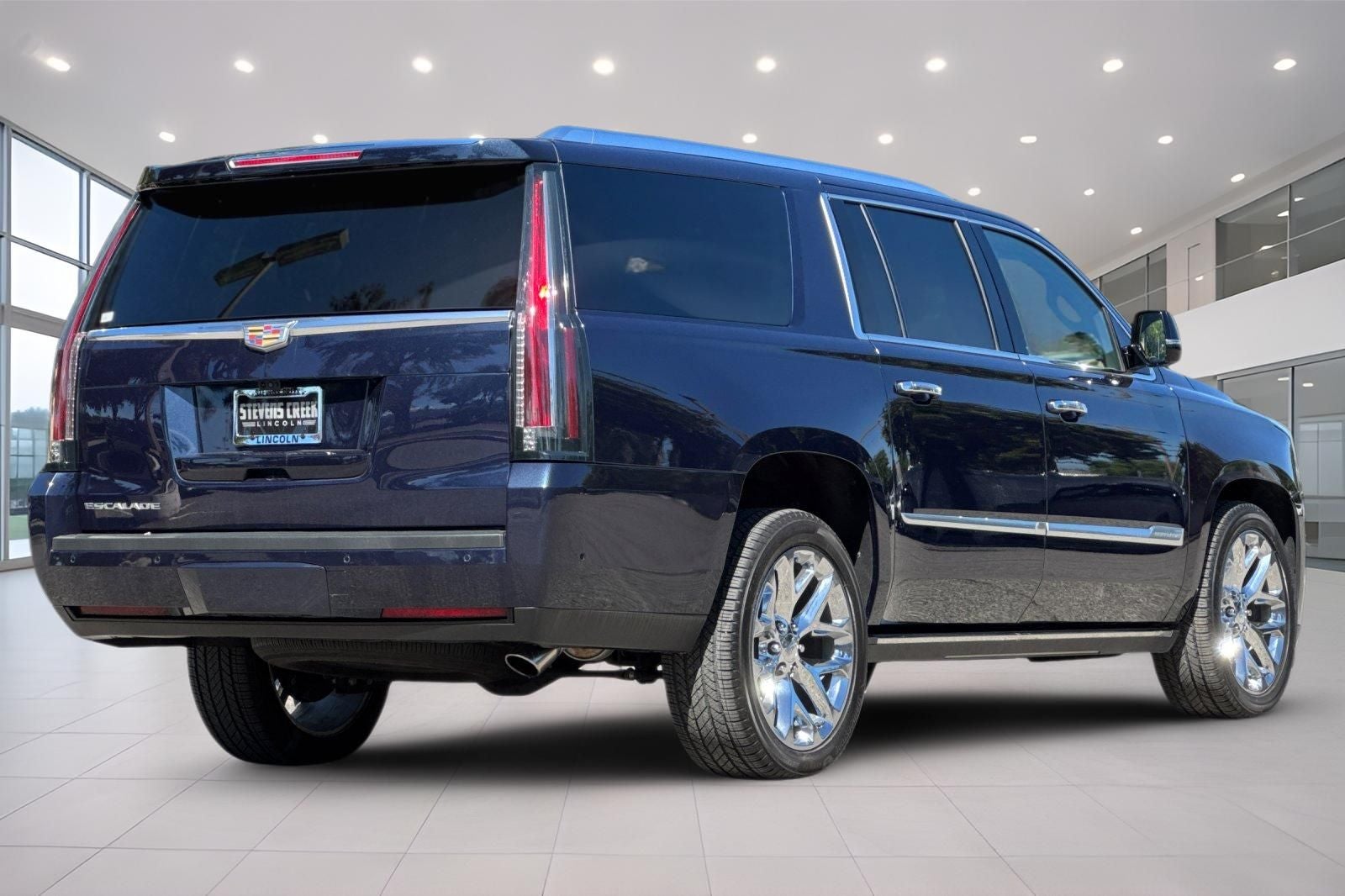 2019 Cadillac Escalade ESV Platinum Edition