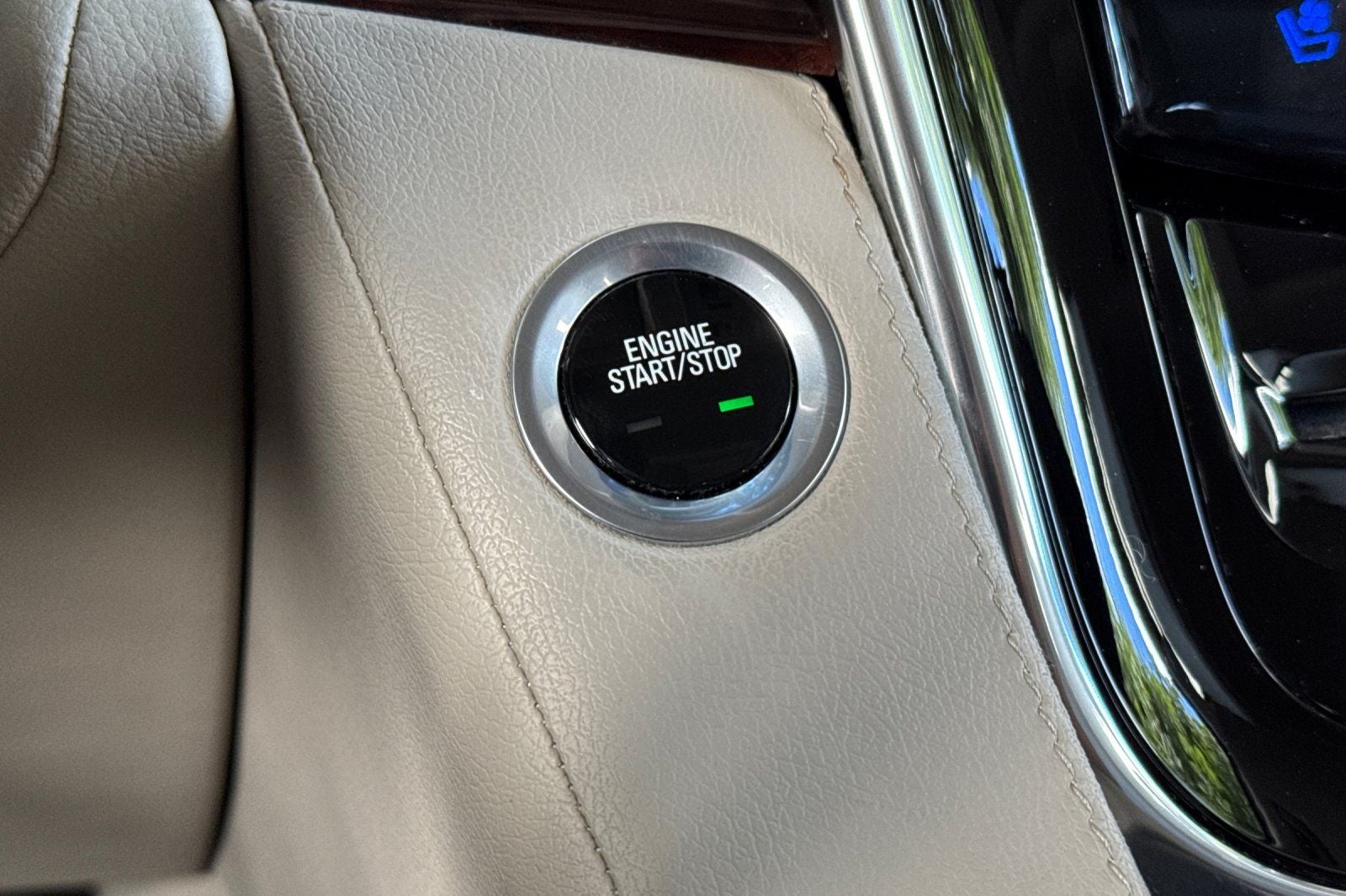 2015 Cadillac Escalade ESV Luxury
