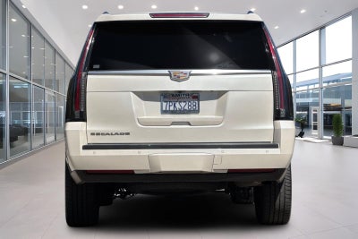 2015 Cadillac Escalade ESV Luxury