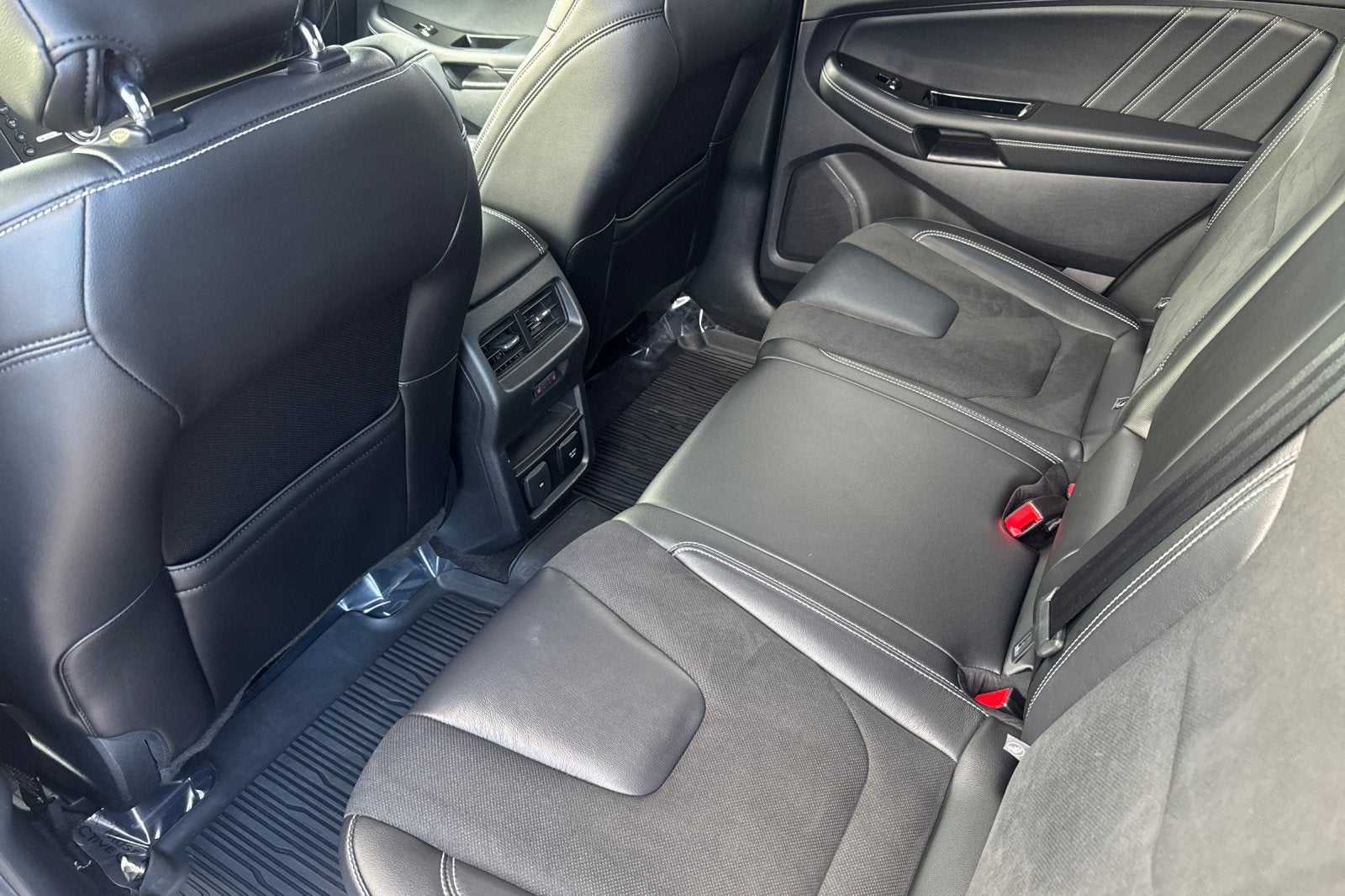 2019 Ford Edge ST Equipment Group 401A