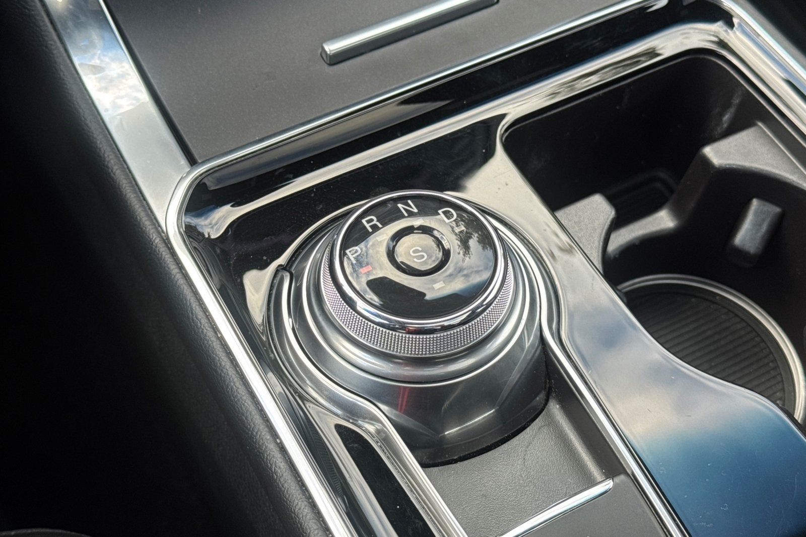 2019 Ford Edge ST Equipment Group 401A