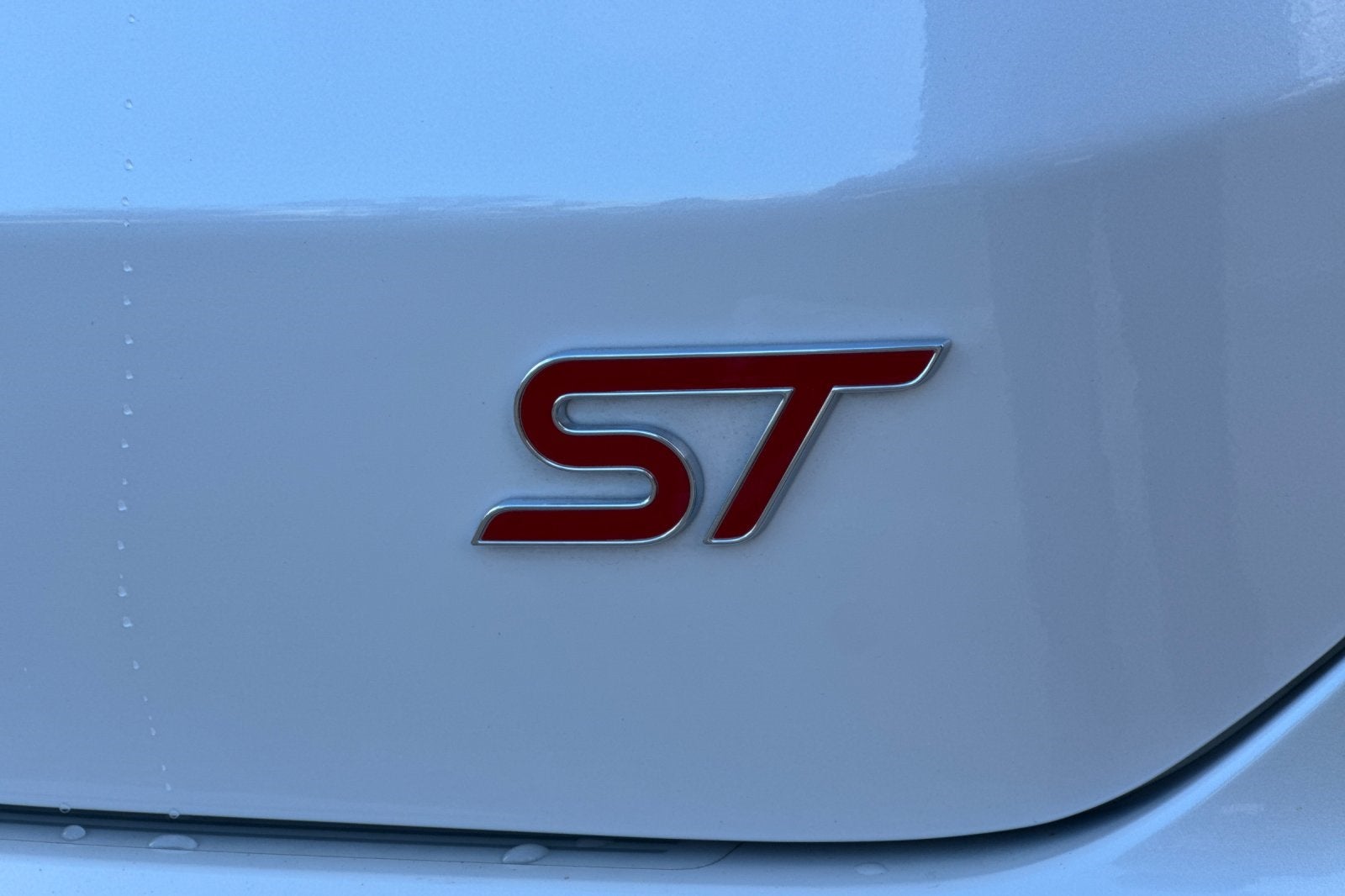 2019 Ford Edge ST Equipment Group 401A