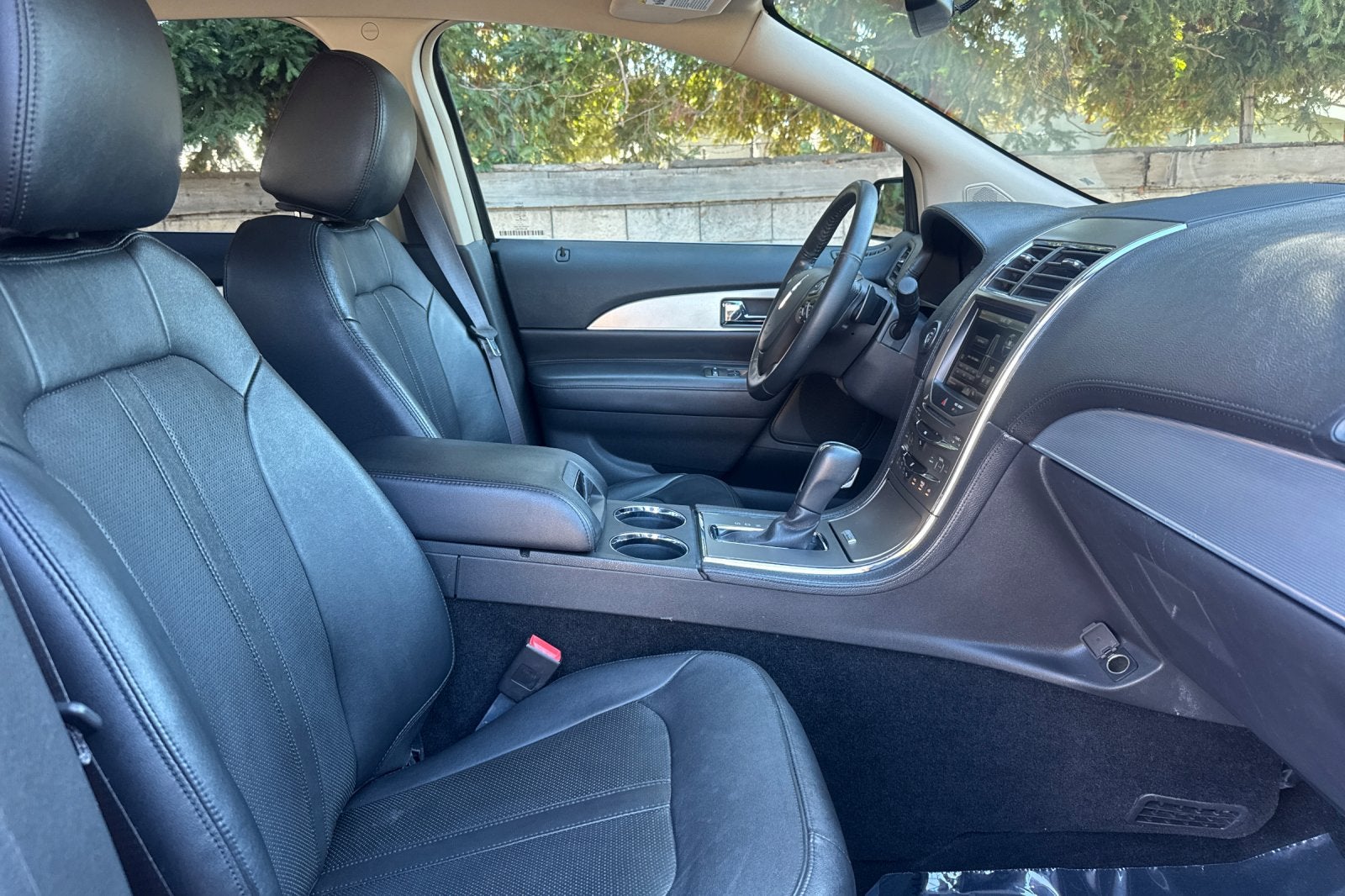 2015 Lincoln MKX Base