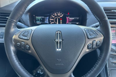 2015 Lincoln MKX Base
