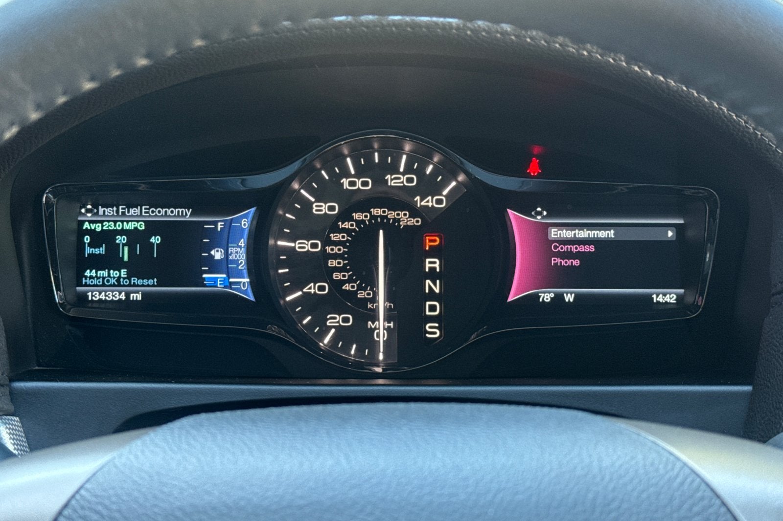 2015 Lincoln MKX Base