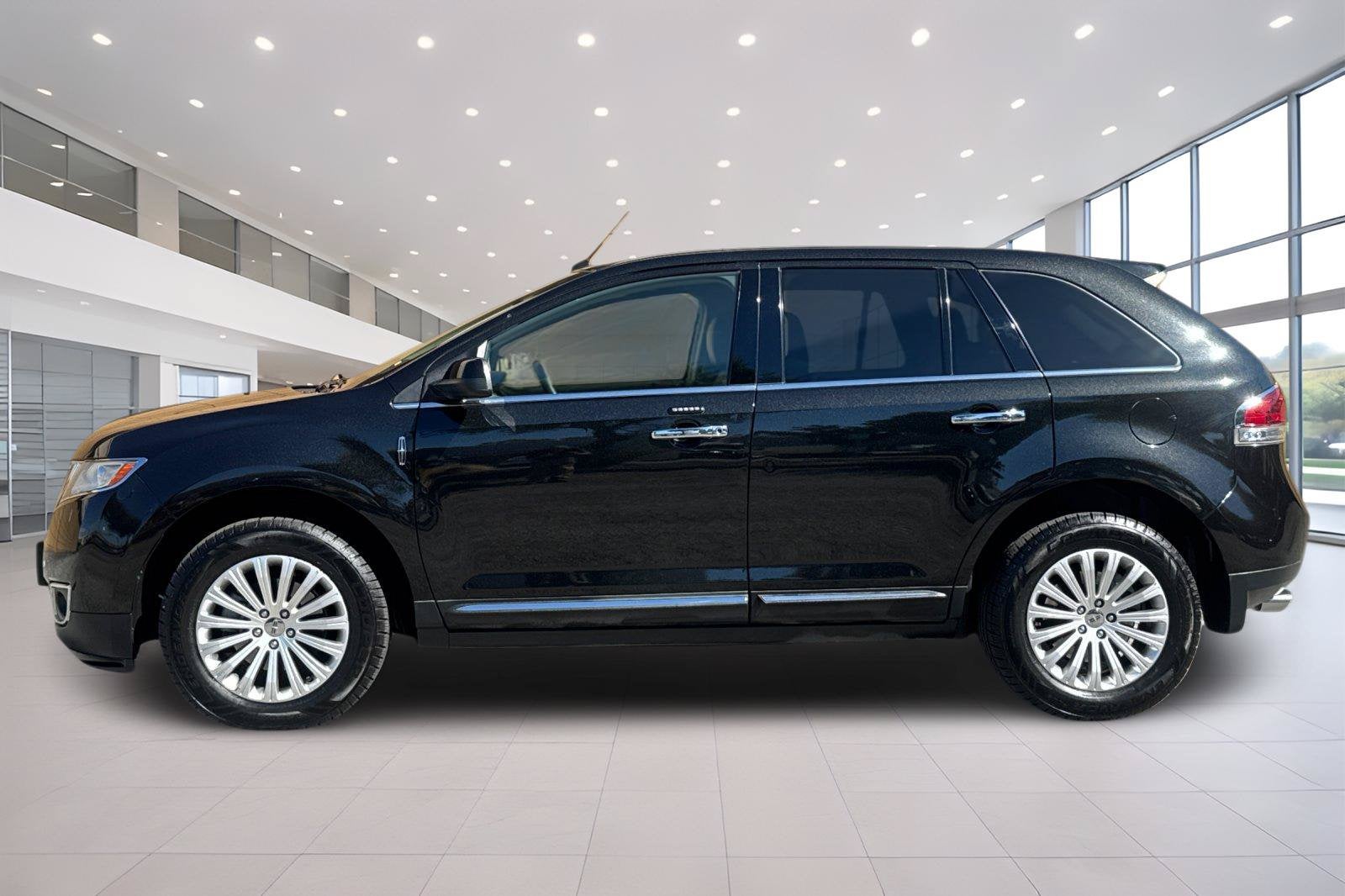 2015 Lincoln MKX Base