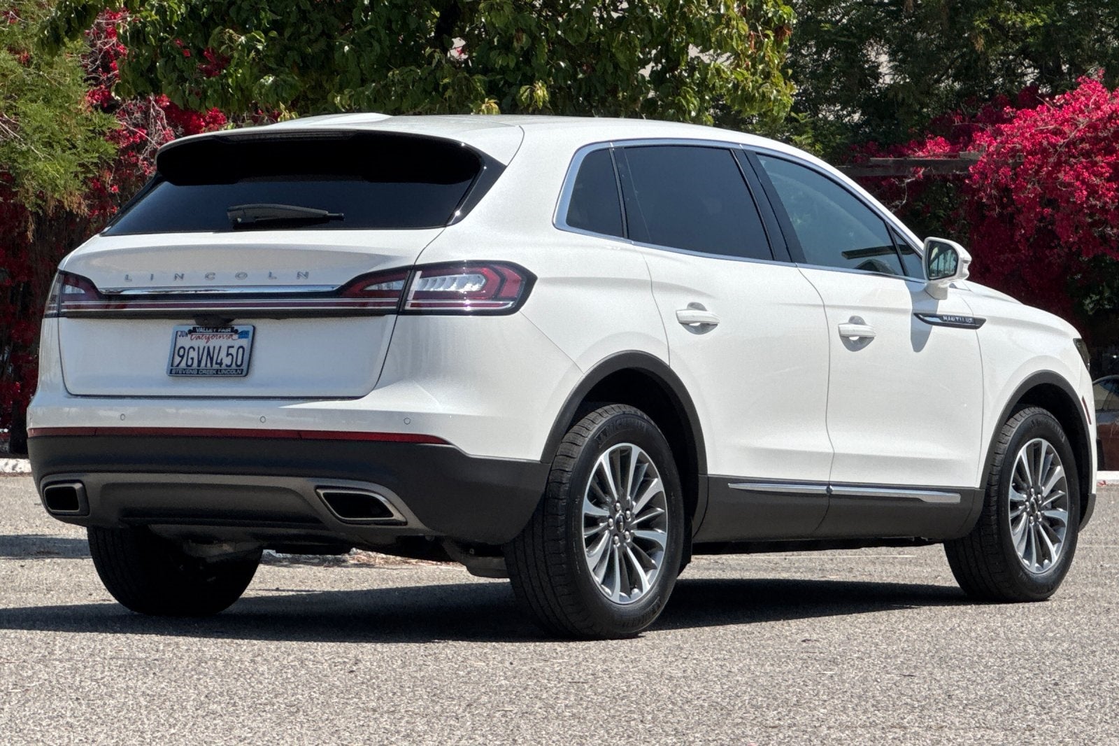 2023 Lincoln Nautilus Standard