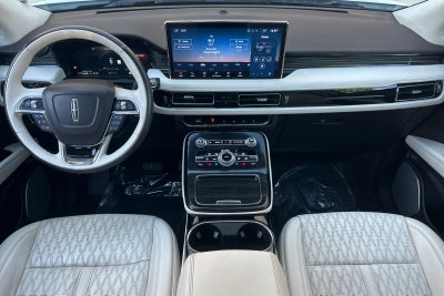 2023 Lincoln Nautilus Black Label