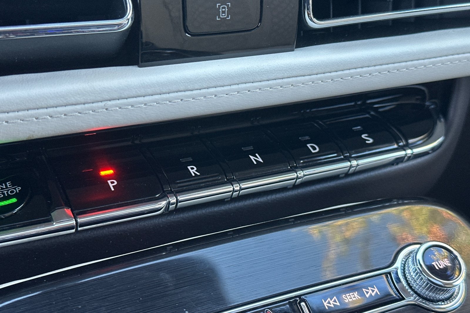 2023 Lincoln Nautilus Black Label