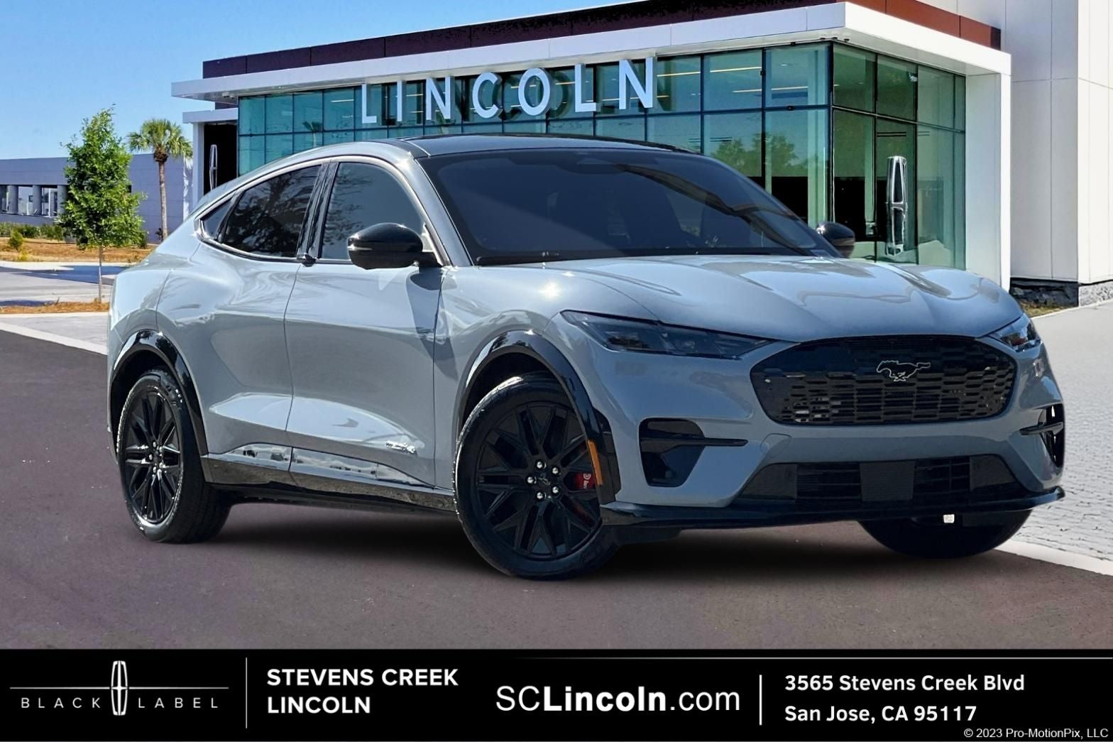 2025 Ford Mustang Mach-E Premium Sport Appearance Package EXT Battery