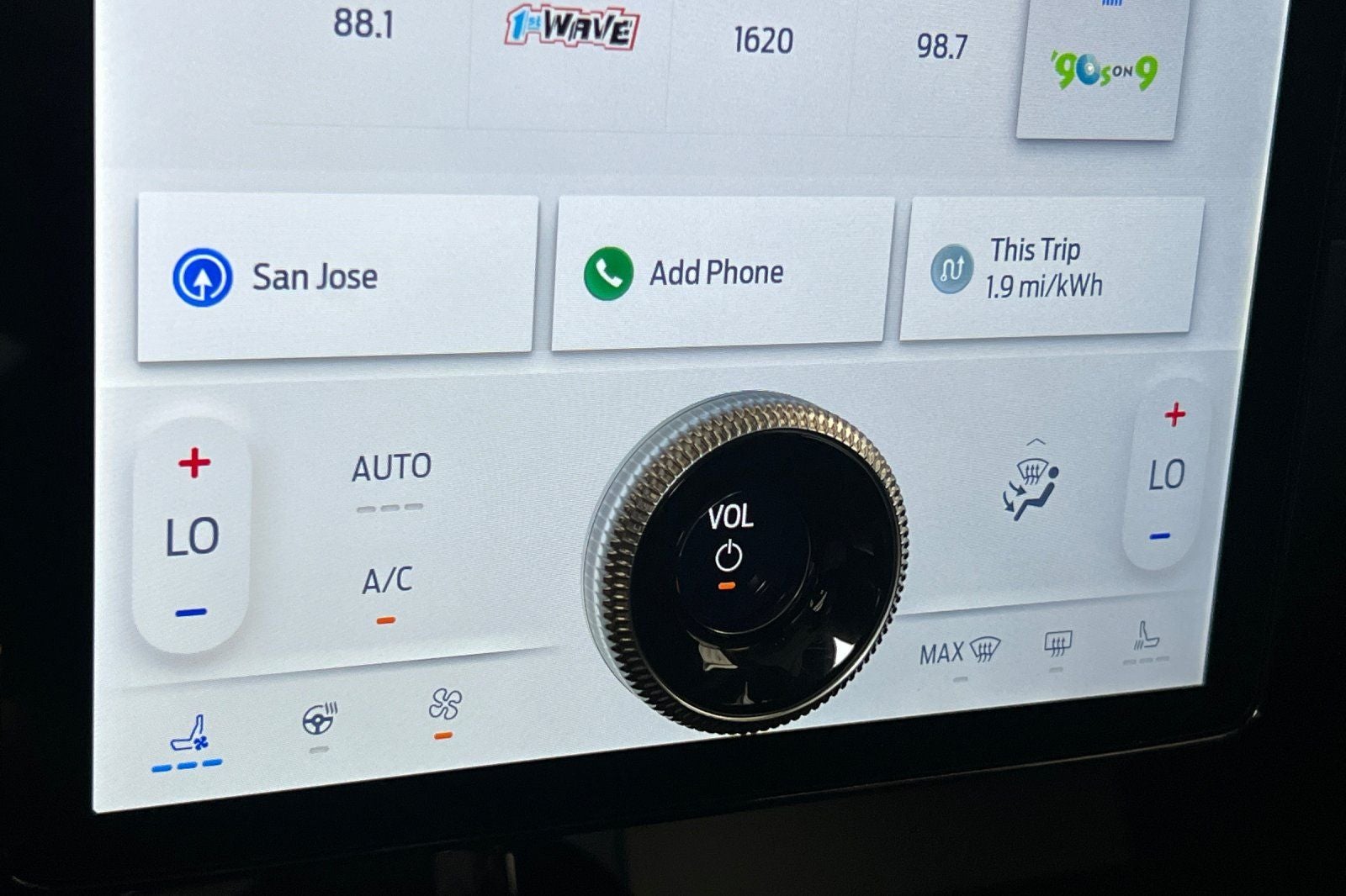 2025 Ford Mustang Mach-E Premium Sport Appearance Package EXT Battery