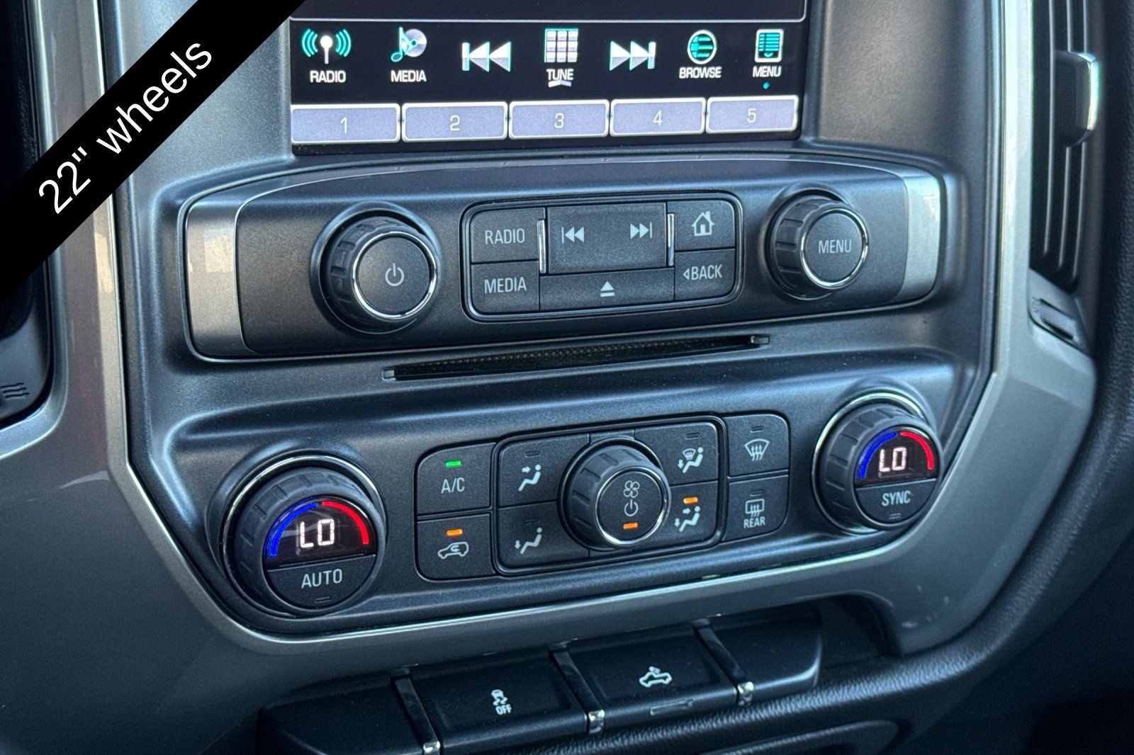 2018 Chevrolet Silverado 1500 LT LT1