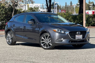2018 Mazda Mazda3 Touring
