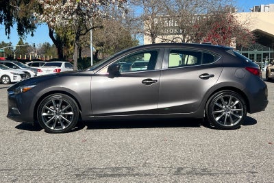 2018 Mazda Mazda3 Touring