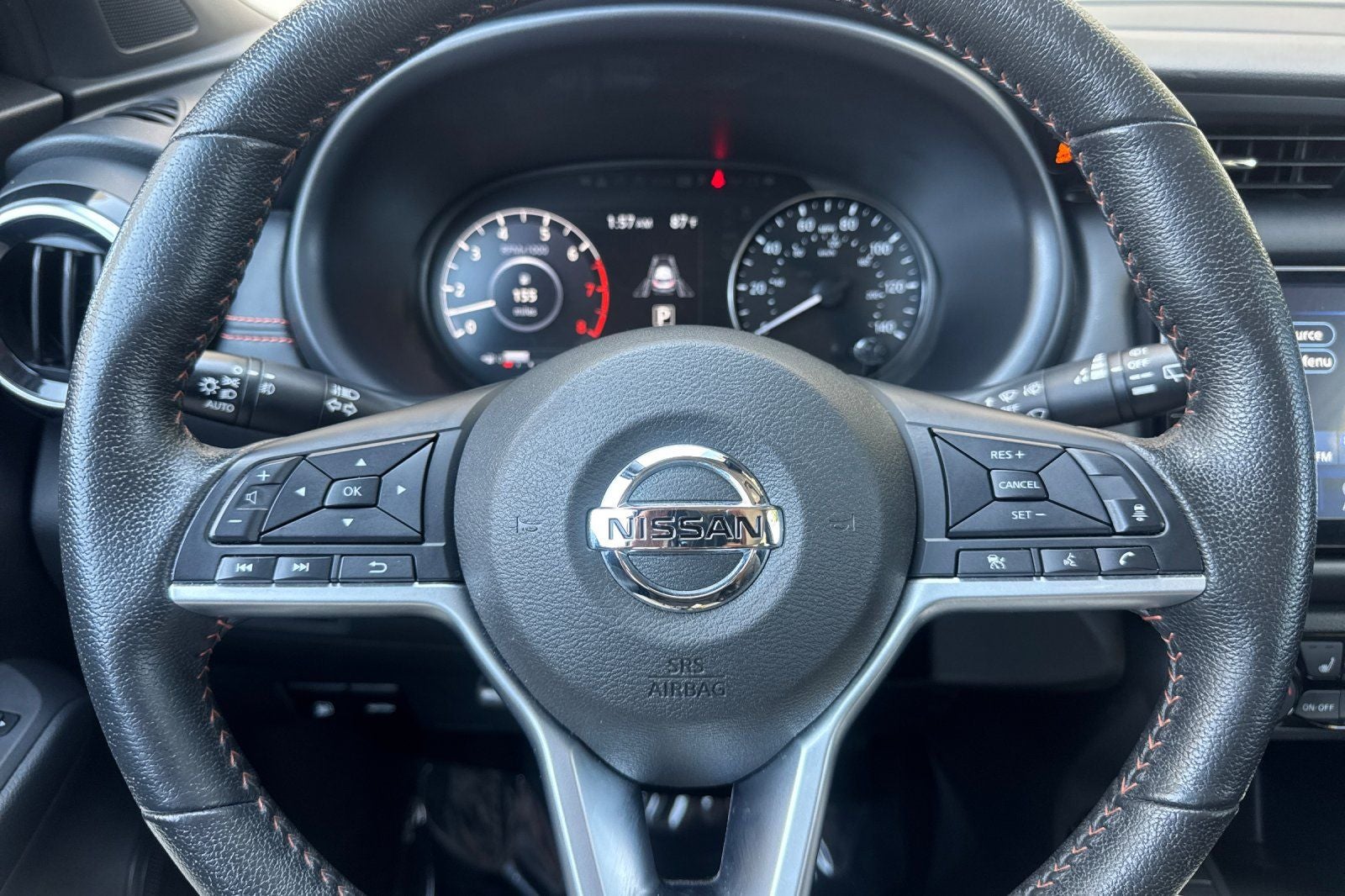 2021 Nissan Kicks SR