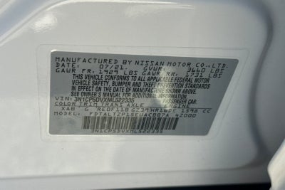 2021 Nissan Kicks SR