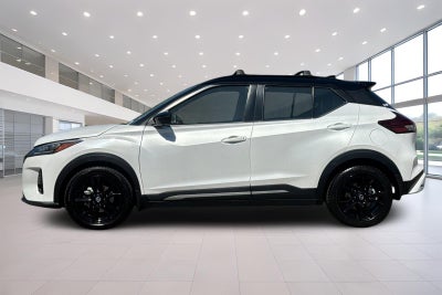 2021 Nissan Kicks SR