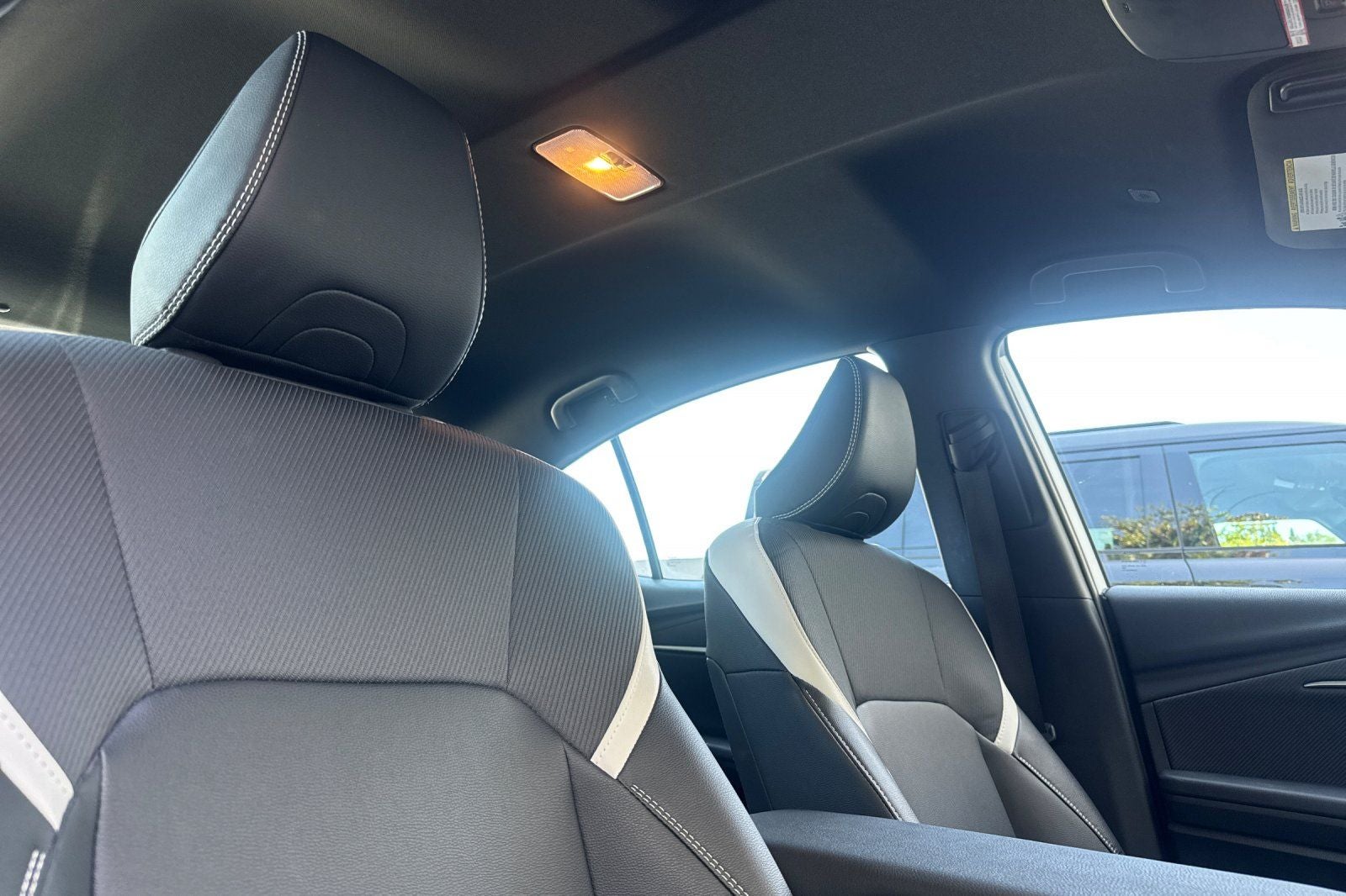 2025 Toyota Camry SE Hybrid