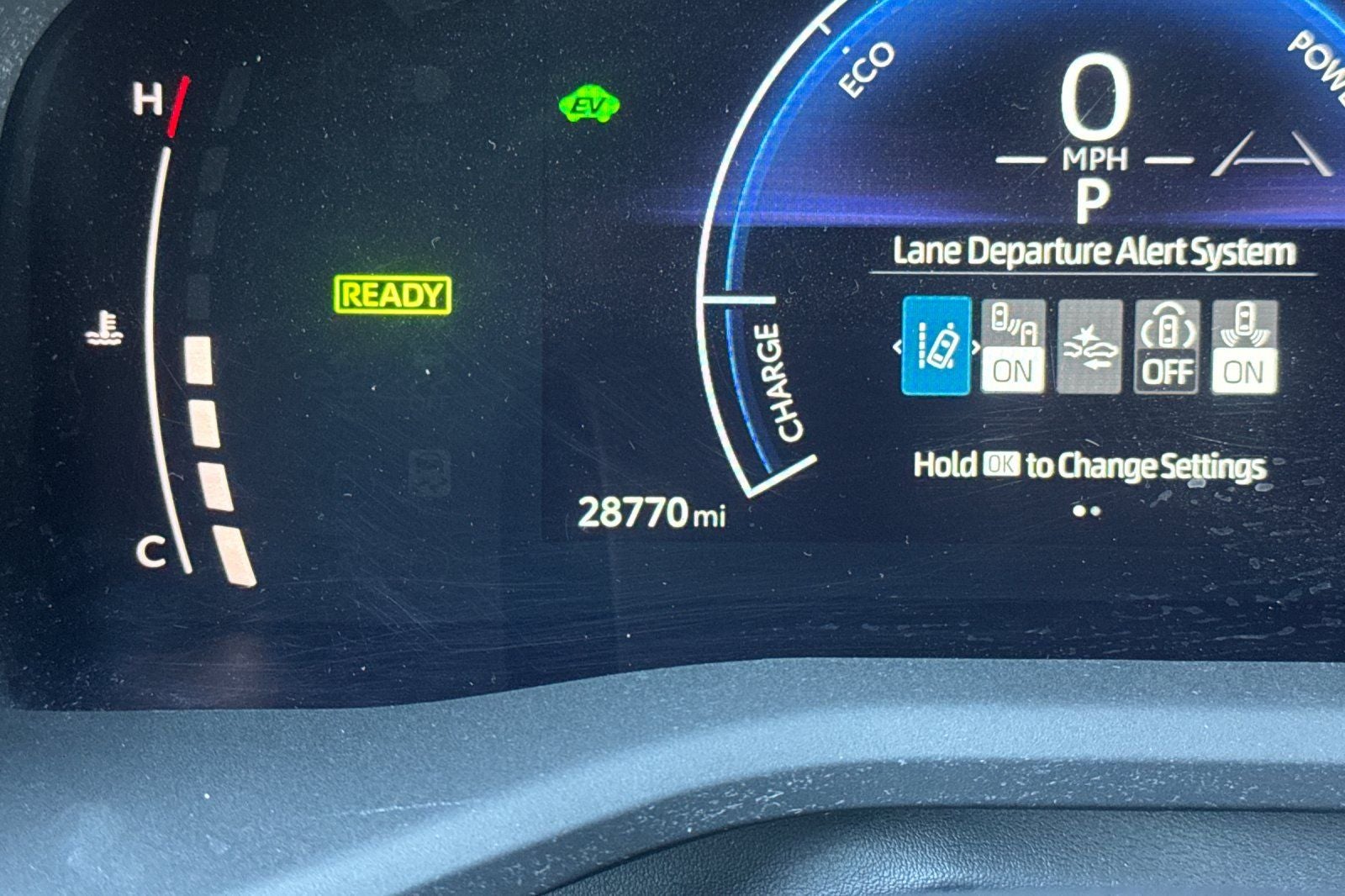 2025 Toyota Camry SE Hybrid
