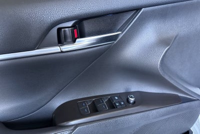 2022 Toyota Camry Hybrid XSE