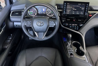 2022 Toyota Camry Hybrid XSE