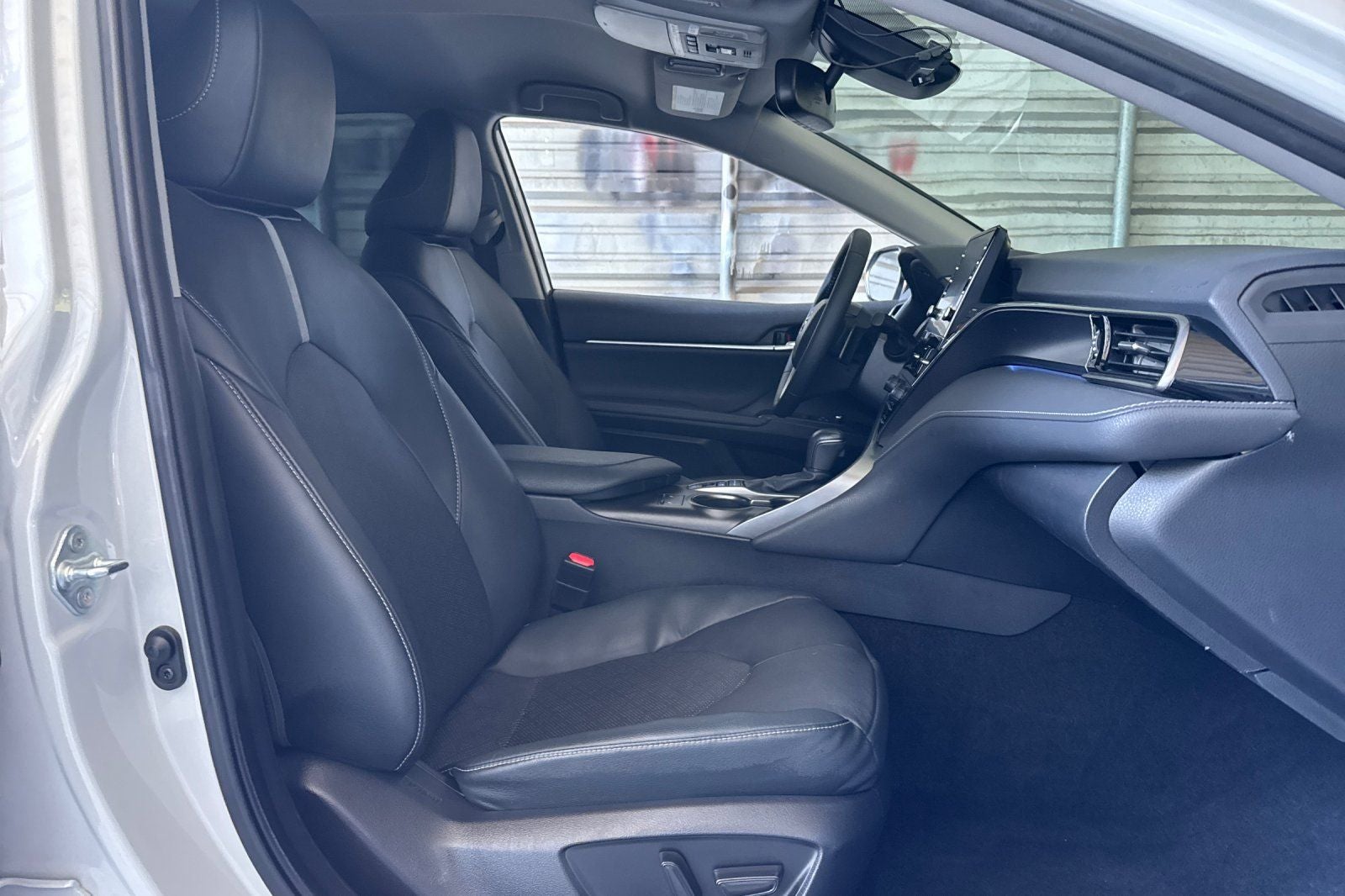 2022 Toyota Camry Hybrid XSE