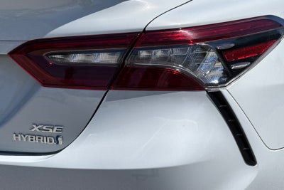 2022 Toyota Camry Hybrid XSE