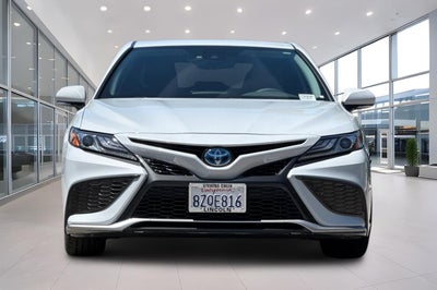 2022 Toyota Camry Hybrid XSE