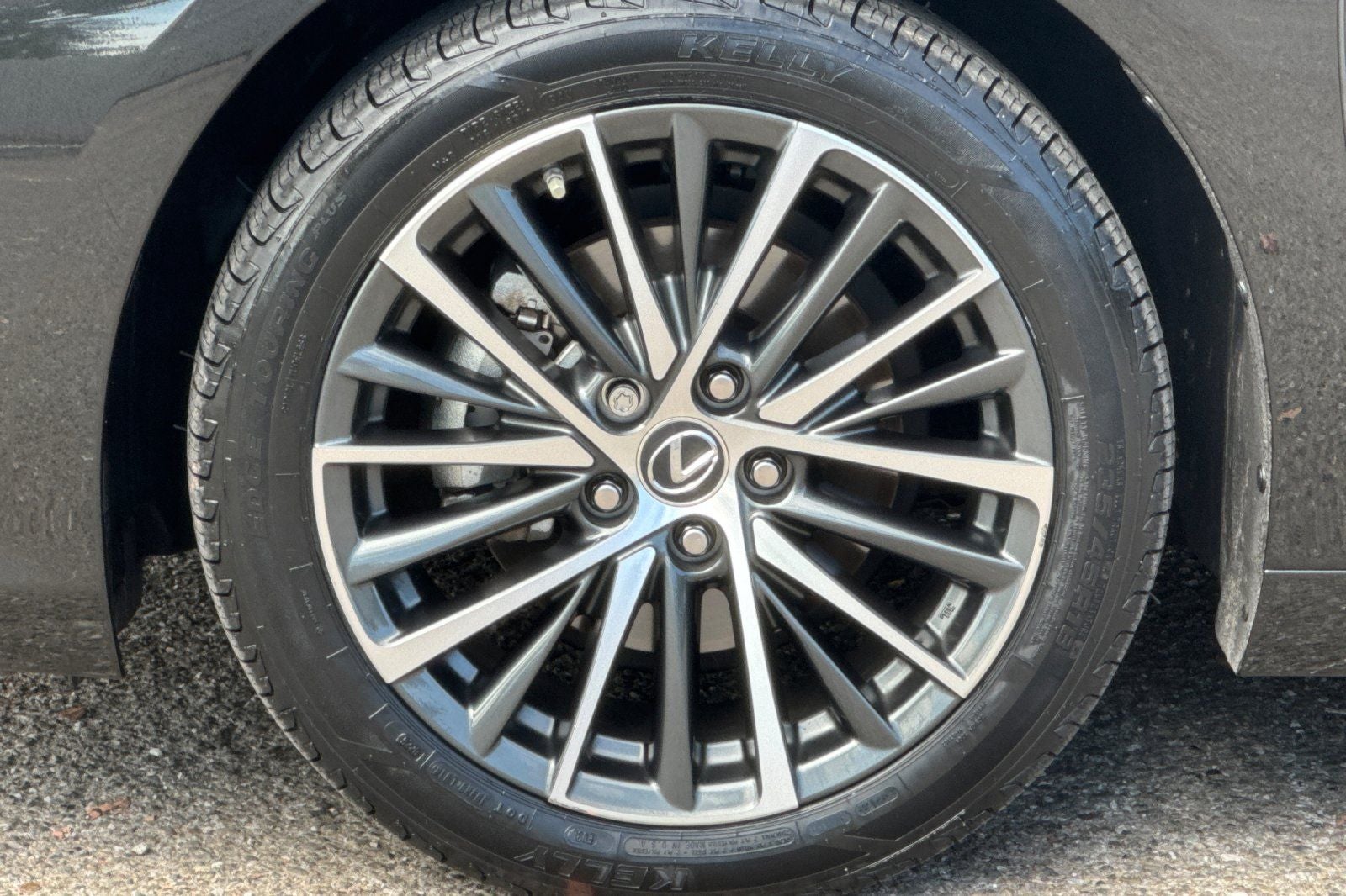 2025 Lexus ES 300h